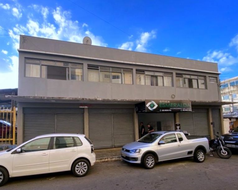 Cômodo comercial para à venda St. Central