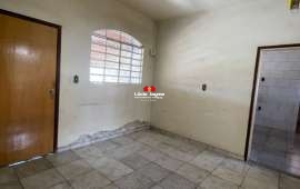 Casa Para alugar no St. Central