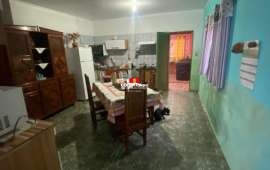 Casa à Venda no Polocentro