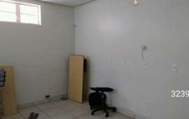 Cômodo comercial Para alugar no Centro