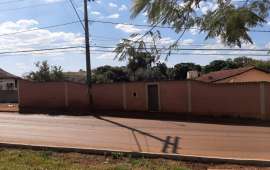 Área à Venda no Jardim das Oliveiras