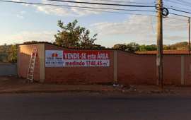 Área à Venda no Jardim das Oliveiras