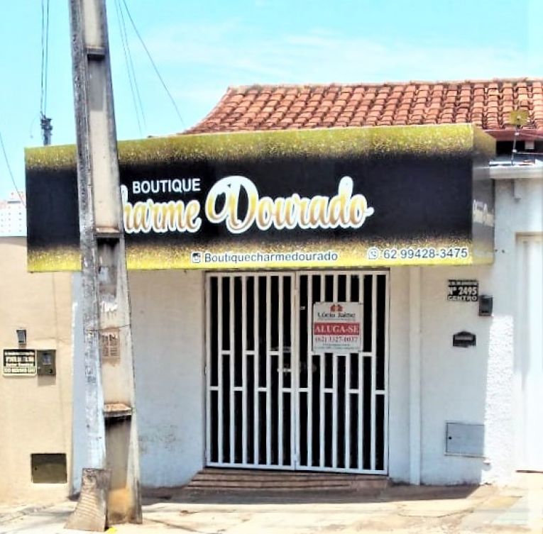 Cômodo comercial para à venda St. Central