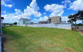 Lote à Venda no Condomínio Terras Alphaville