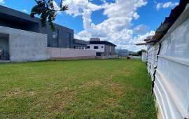 Lote à Venda no Condomínio Terras Alphaville