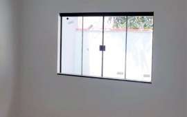 Casa à Venda no Polocentro