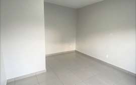 Sala Para alugar no St. Central